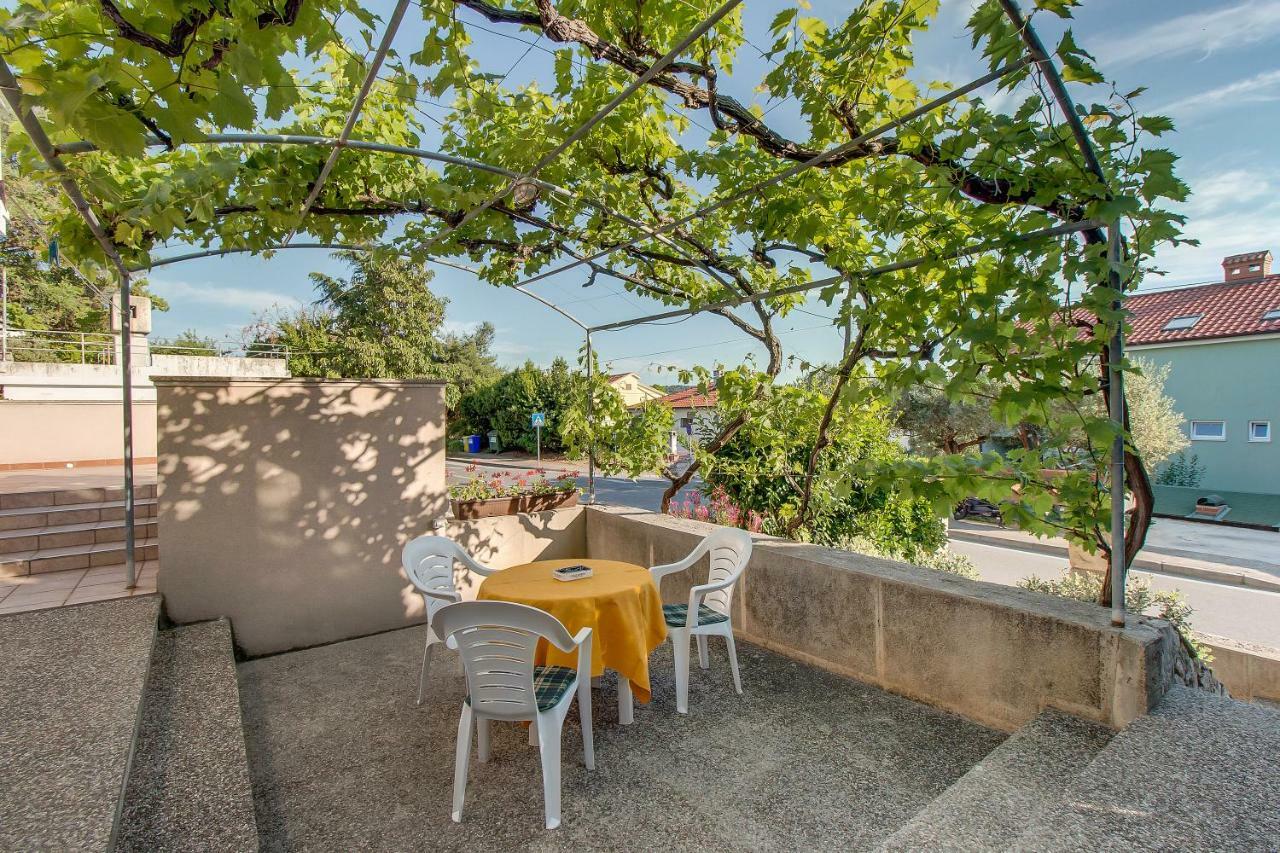 Apartment Simona Малий Лошинь Екстер'єр фото